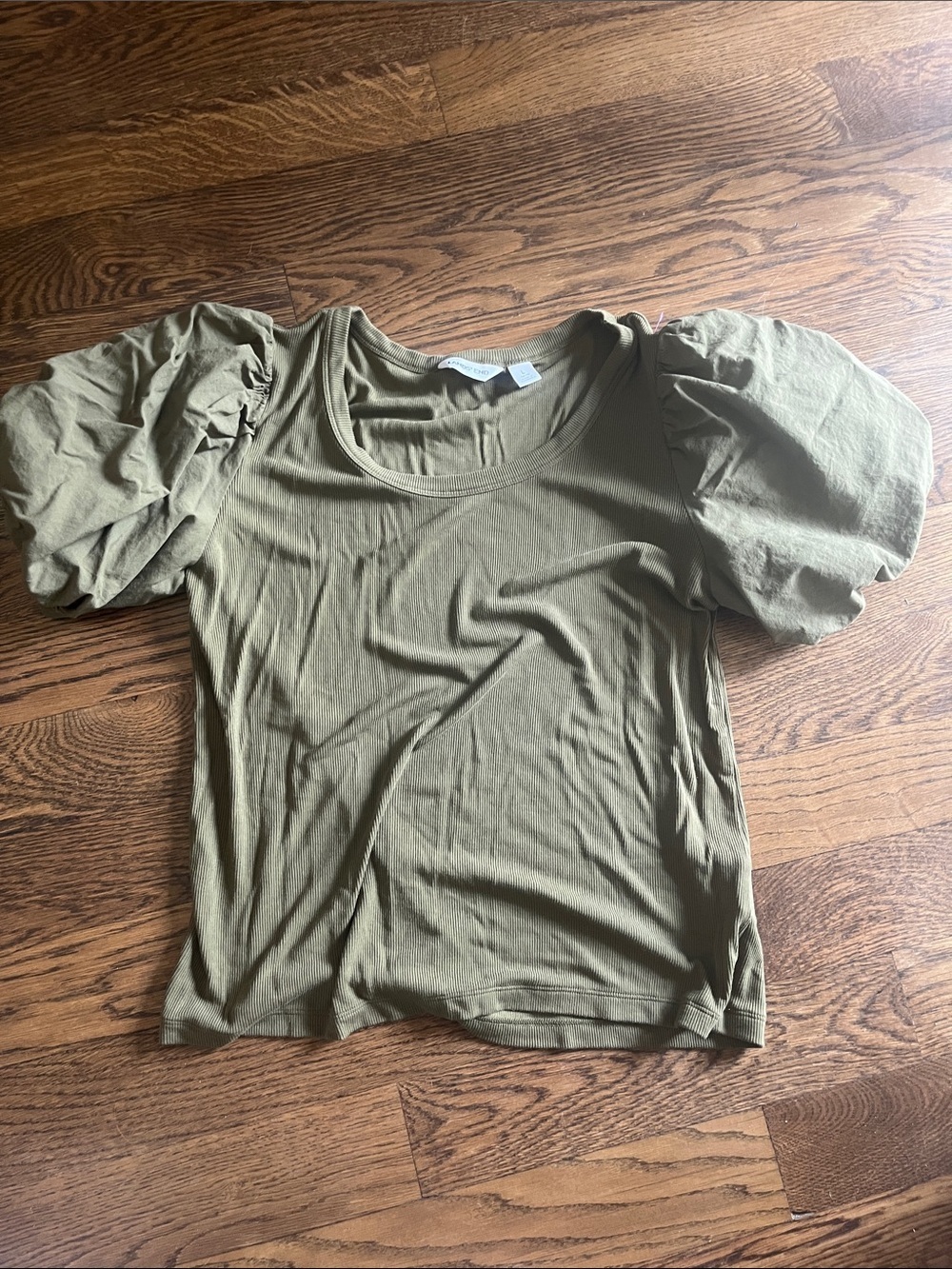 Women's Olive Puff Sleeve Scoop Neck Top Landa ends L